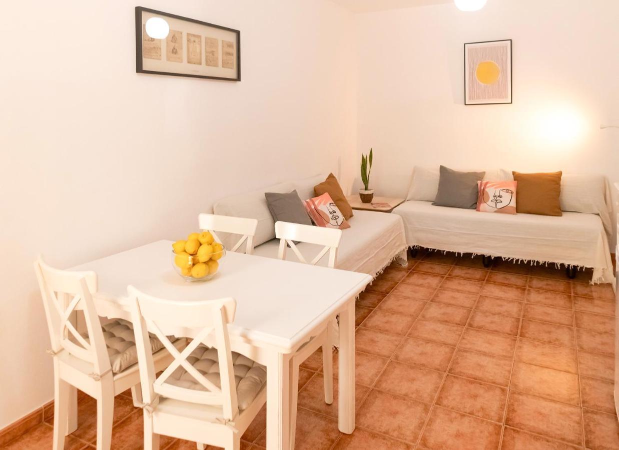 Apartamentos El Pino - Formentera Break Es Caló Eksteriør bilde
