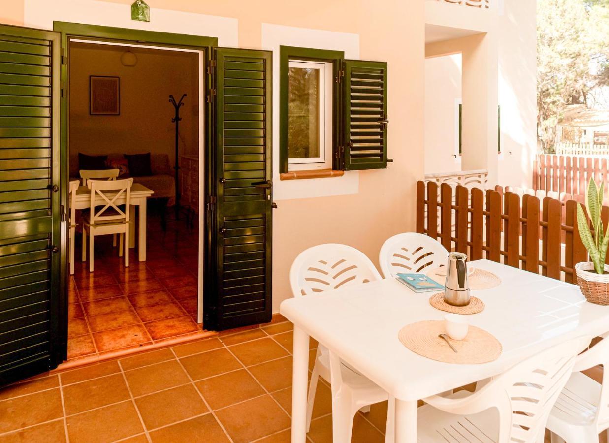 Apartamentos El Pino - Formentera Break Es Caló Eksteriør bilde