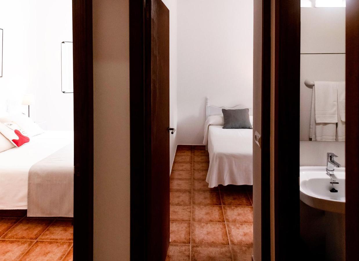 Apartamentos El Pino - Formentera Break Es Caló Eksteriør bilde