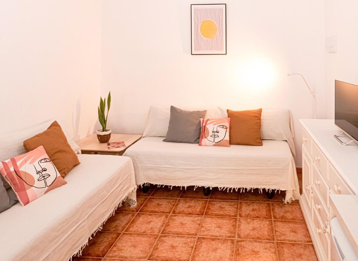 Apartamentos El Pino - Formentera Break Es Caló Eksteriør bilde