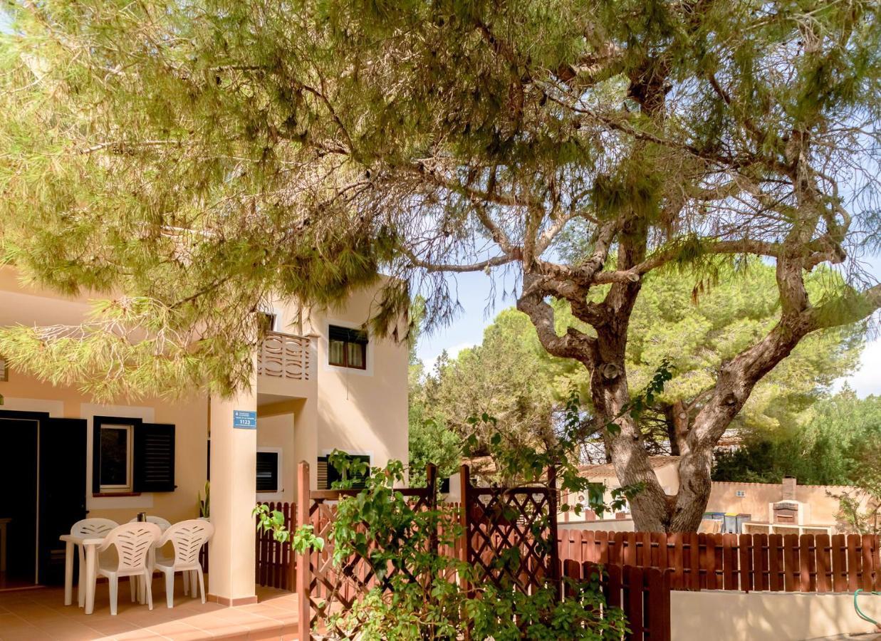 Apartamentos El Pino - Formentera Break Es Caló Eksteriør bilde