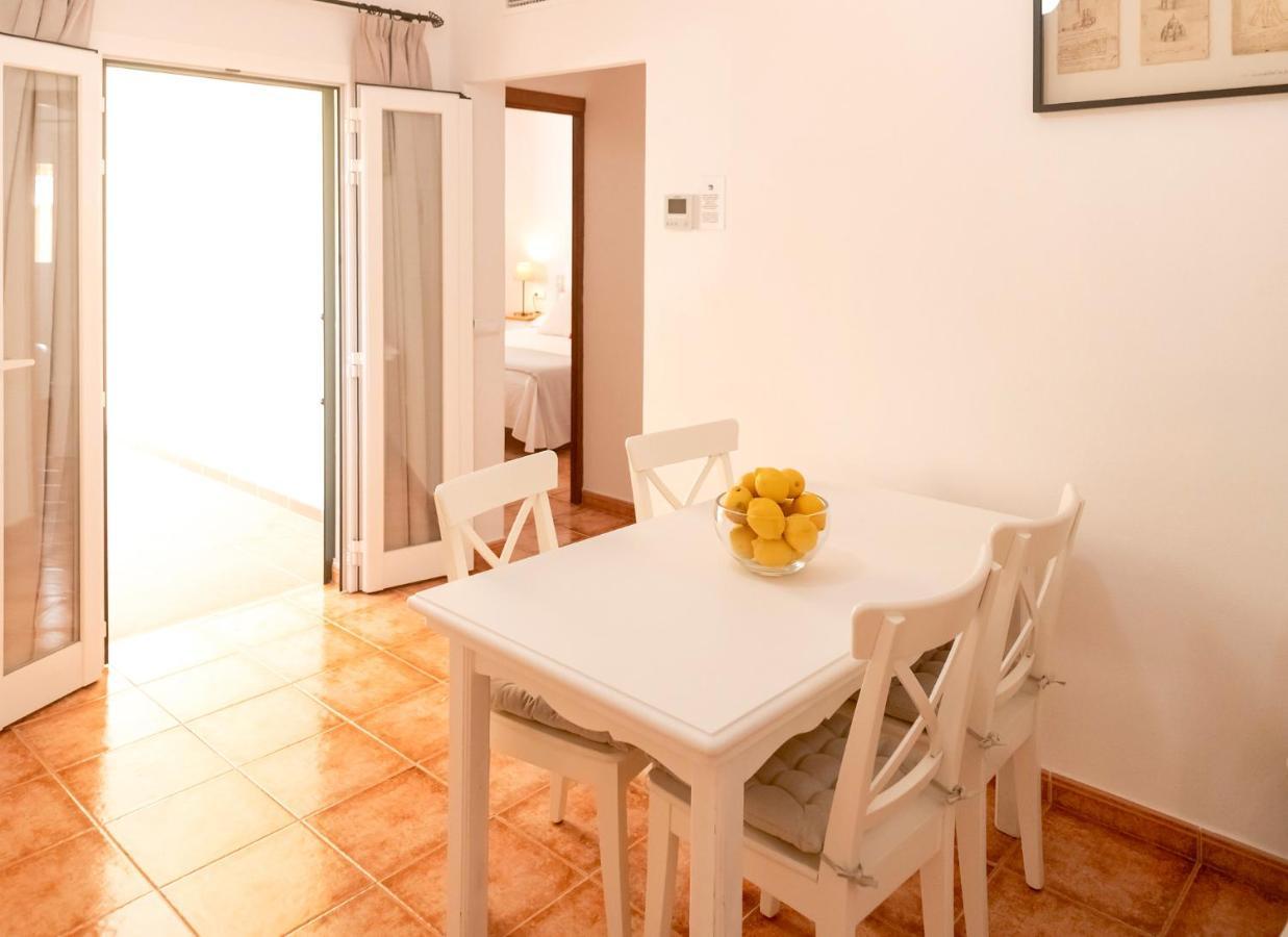 Apartamentos El Pino - Formentera Break Es Caló Eksteriør bilde